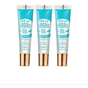 🦋💙BLUE BROADWAY LIPGLOSS 💙🦋